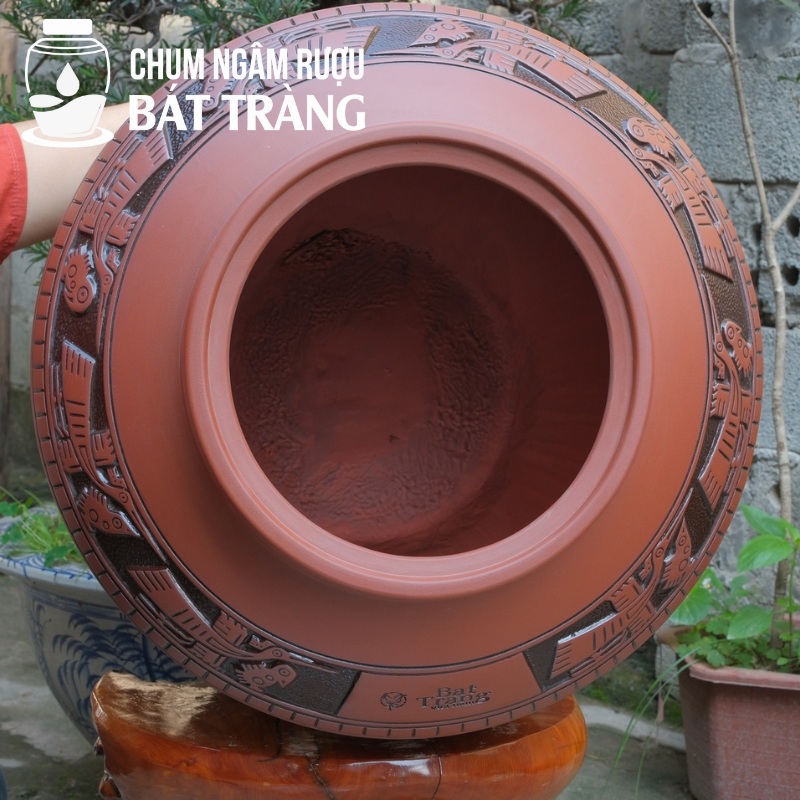 Bảo quản chum rượu Bát Tràng