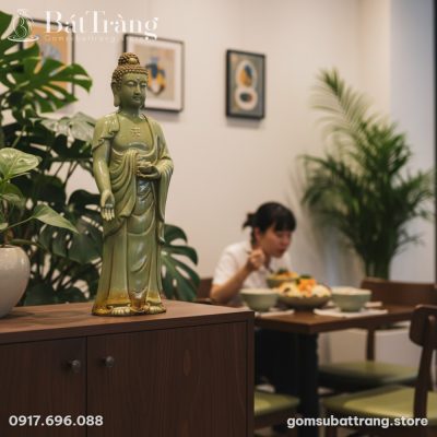 Chụp cận cảnh tượng Phật A Di Đà men ngọc cao 7...