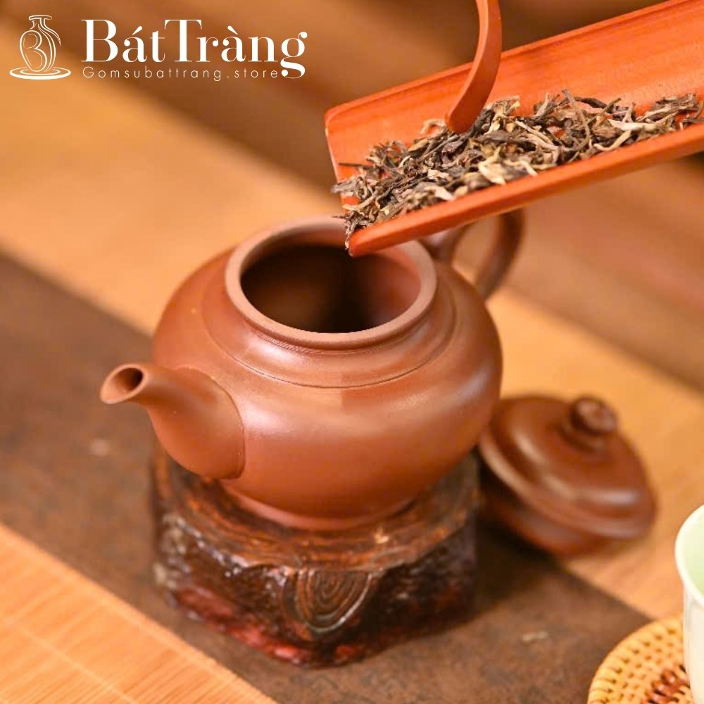 Ấm chén Bát Tràng