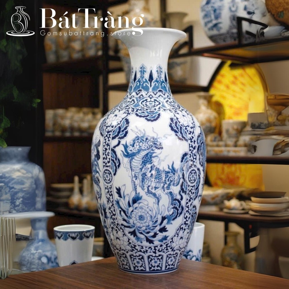 Lộc bình gốm sứ Bát Tràng