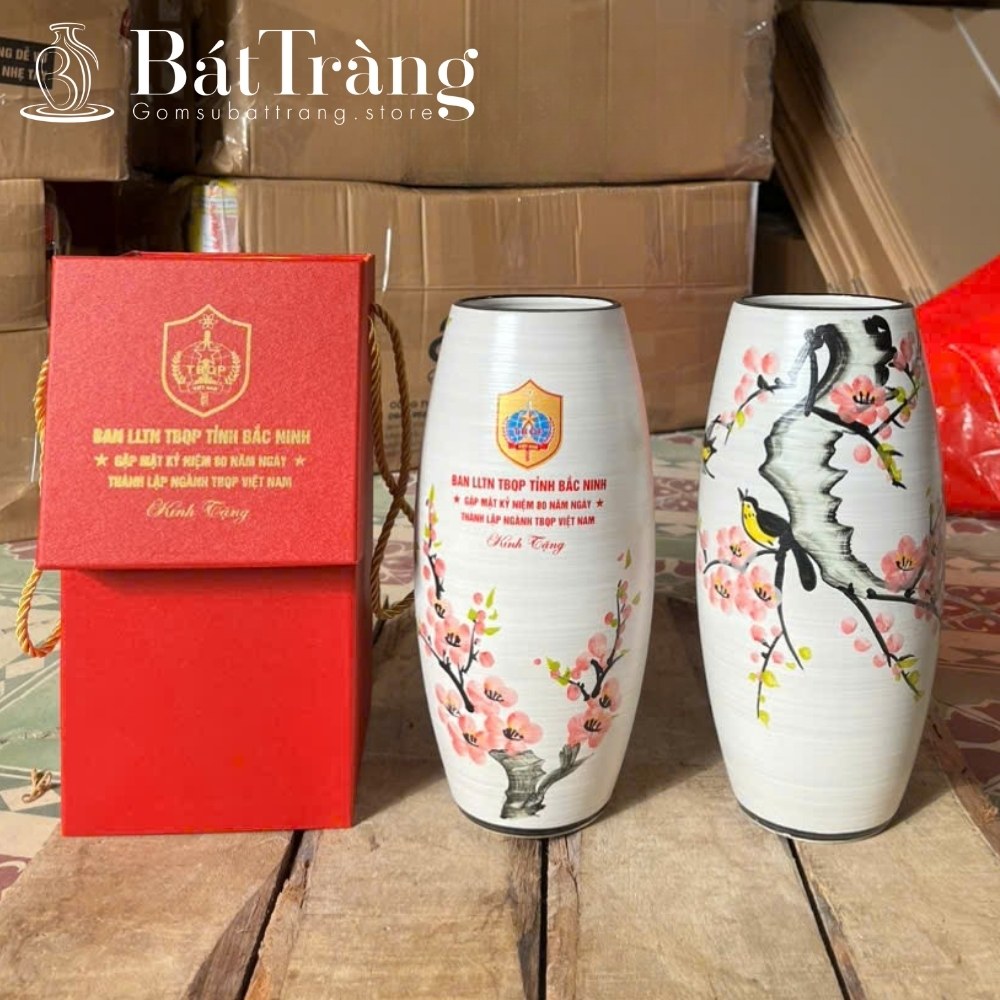 Lọ hoa in logo quà tặng