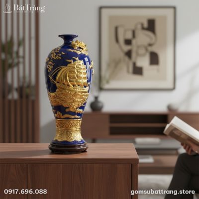 Cận cảnh tinh xảo chiếc Mai bình Thuận Buồm Xuô...