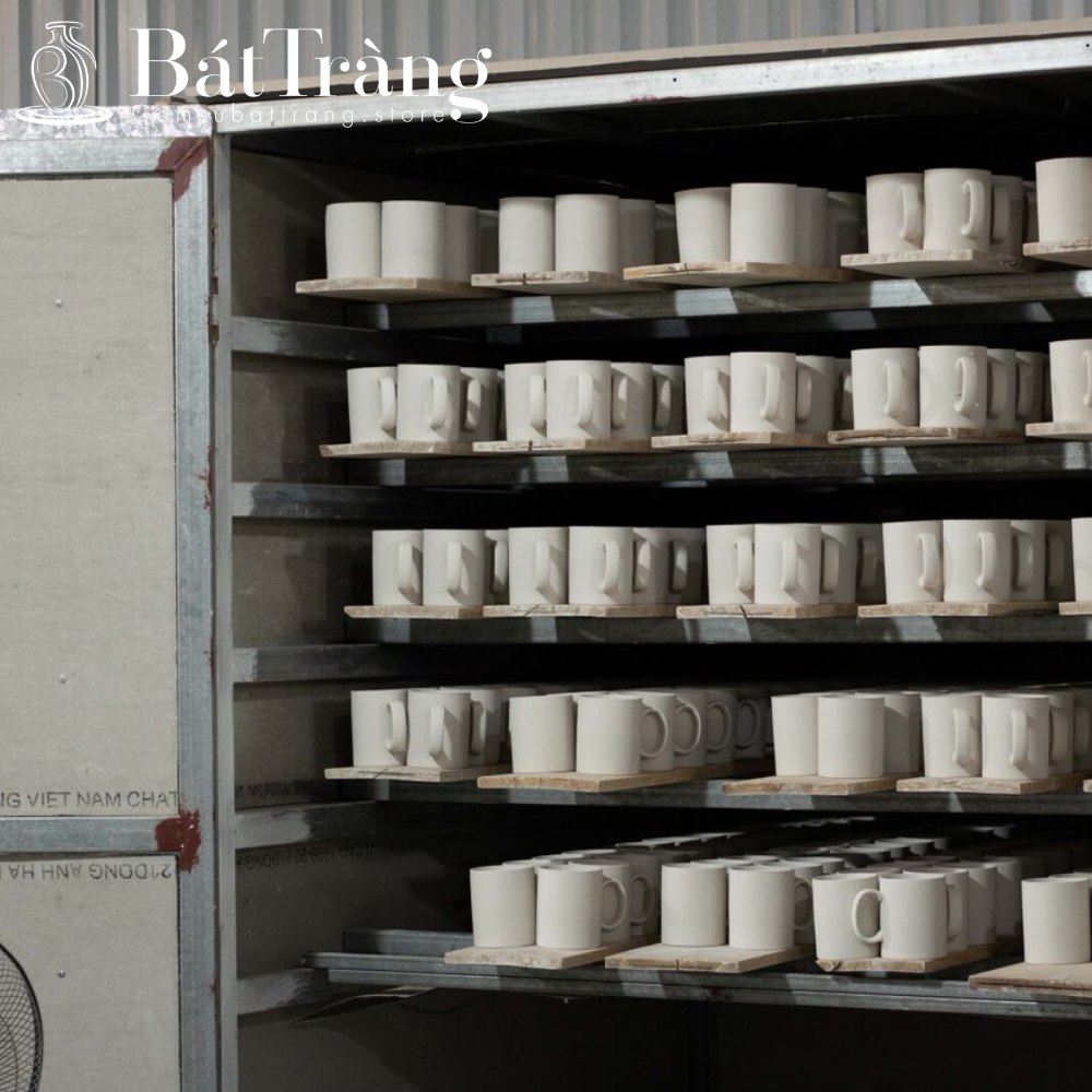 Nung gốm sứ Bát Tràng