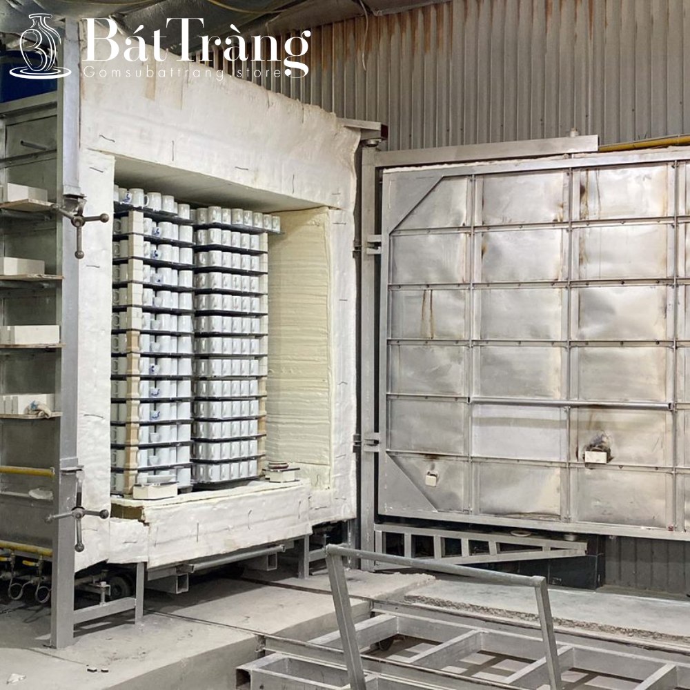 Nung gốm sứ Bát Tràng