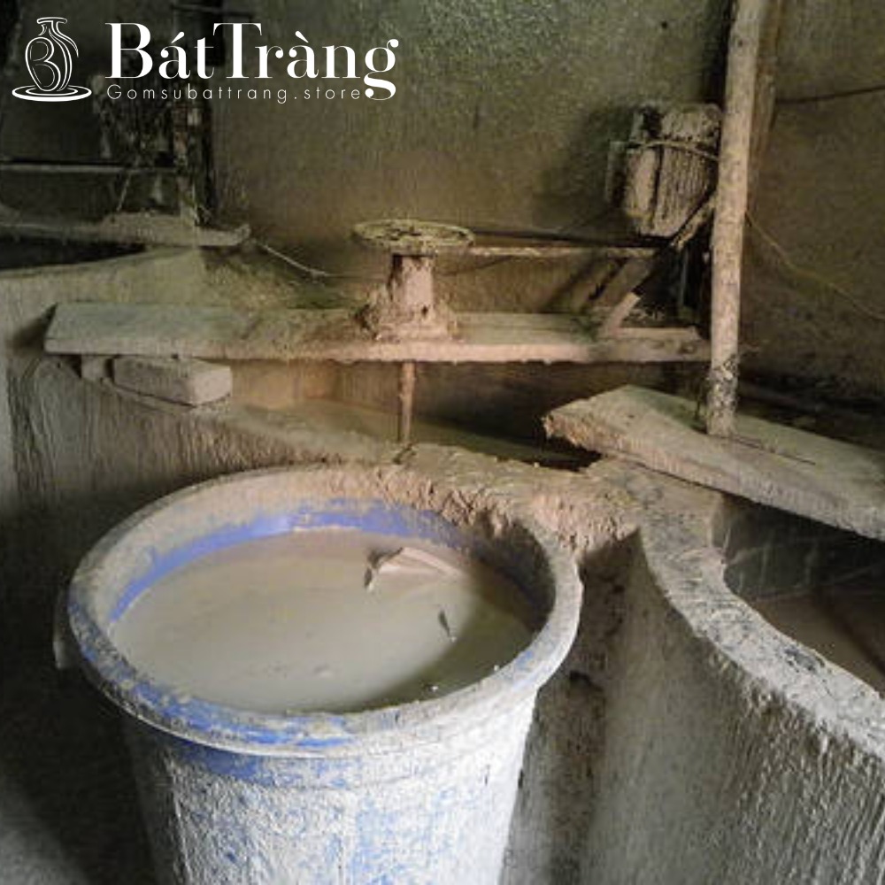 Xử lý đất làm gốm Bát Tràng