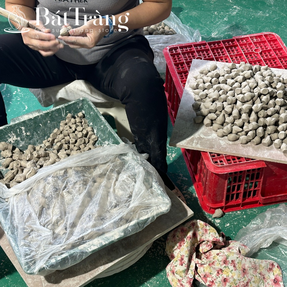 Xử lý đất làm gốm Bát Tràng