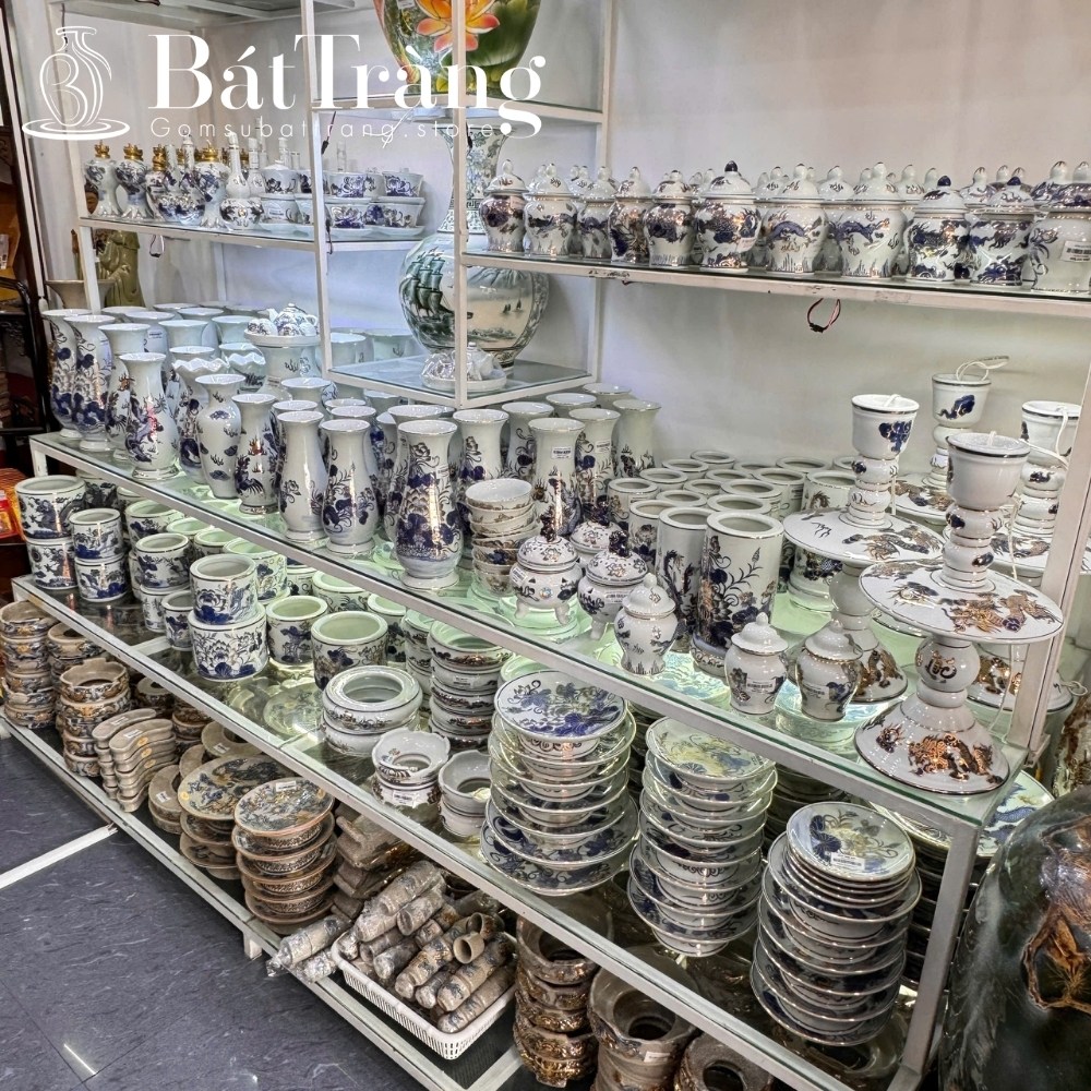 Bộ đồ thờ cơ bản cho bàn thờ nhỏ