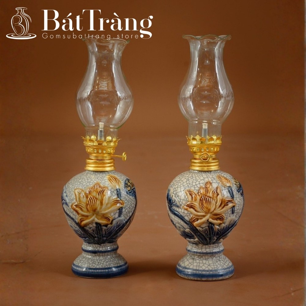 Đèn dầu thờ Bát Tràng