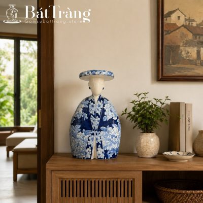 Tượng Cô Gái Việt Duyên Dáng Gốm Sứ Bát Tràng Vẽ Tay ST-TG08 - Chi tiết 1