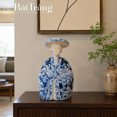 Tượng Gốm Sứ Cô Gái Bát Tràng Dáng Duyên Họa Tiết Hoa Lam ST-TG12 - Chi tiết 3