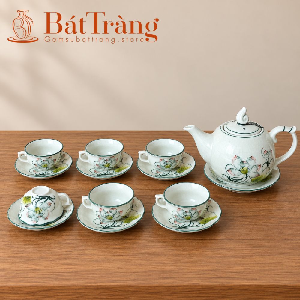 Ấm chén Bát Tràng