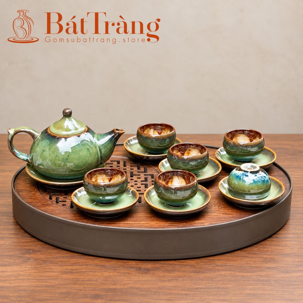Ấm chén Bát Tràng