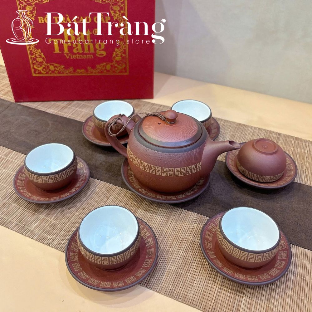 Ấm chén Bát Tràng